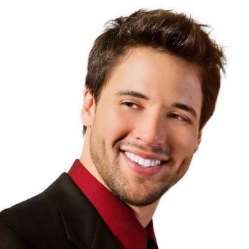 Justin Edwards Headshot